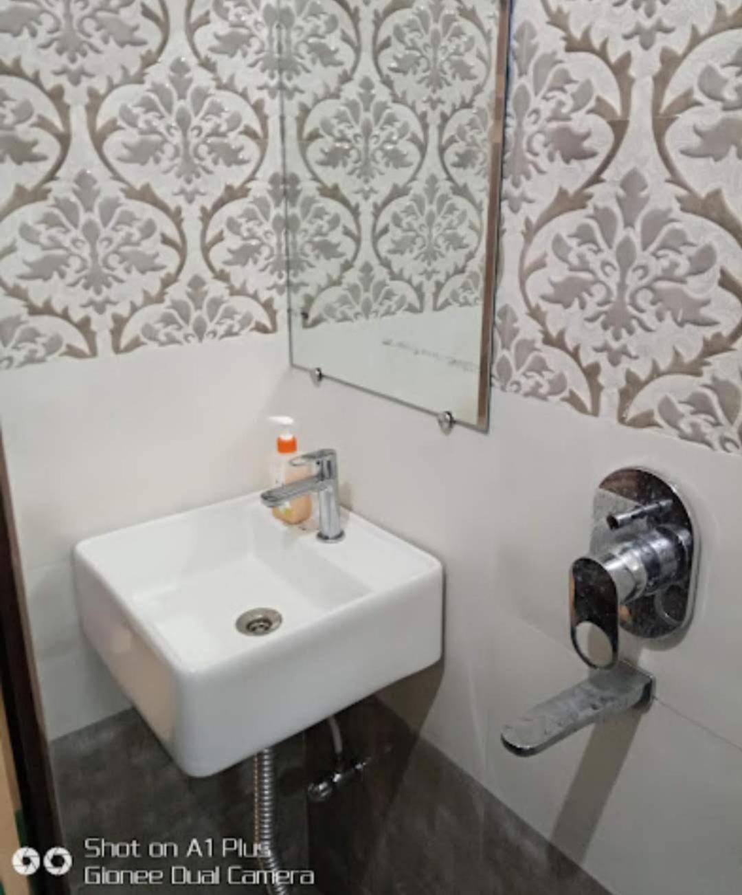 Hotel City Inn Gaya Extérieur photo